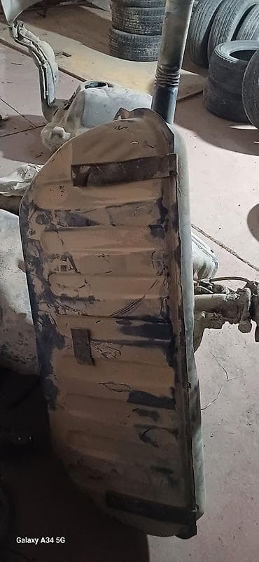 avto razbor 1: Топливный бак Mercedes-Benz 1992 г., Б/у, Оригинал, Германия — 3