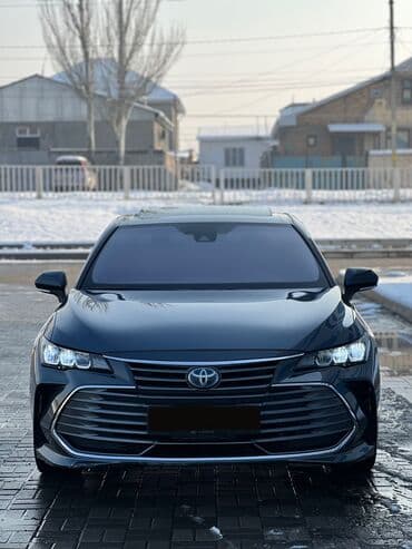 Toyota Avalon: 2019 г., 2.5 л, Вариатор, Гибрид, Седан