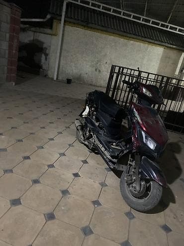 50: Макси-скутер M8, 150 куб. см, Бензин, Б/у — 3