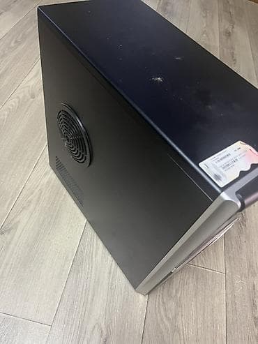 macbook air 2011: Корпус ПК, цвет - Черный — 2