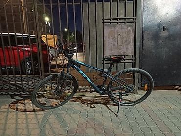 trinx carbon: Горный велосипед, GT, Рама M (156 - 178 см), Алюминий — 2