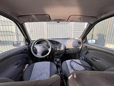 srv 2: Ford Fiesta: 2001 г., Ручные, Хэтчбэк — 5