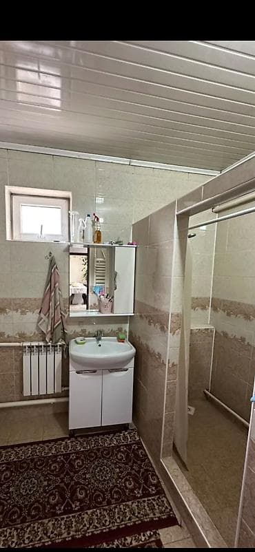 продаеться дом: 60 м², 3 комнаты, Забор, огорожен — 2