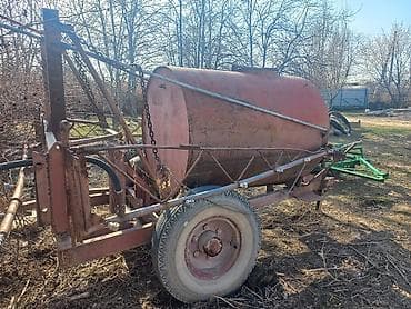 r17 245 45: Продаётся бочка опрыскиватель в хорошем рабочем состоянии. Объем бочки — 1