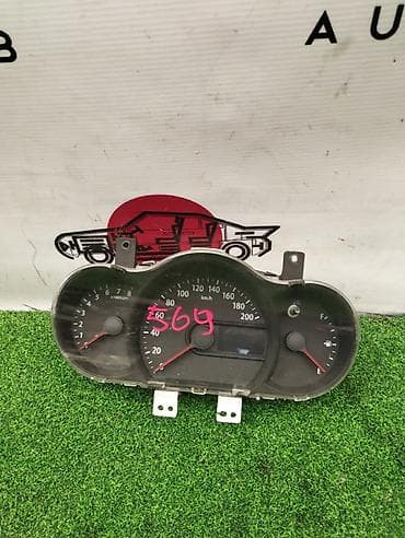 Детали салона: Щиток приборов Kia — 1