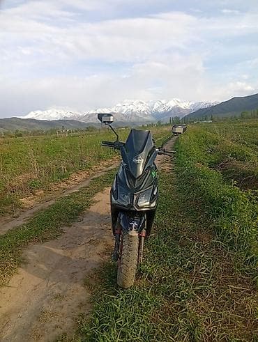 bws скутер: Скутер/мопед класcа 50–150 см³ (вариатор) Основные особенности: - — 6