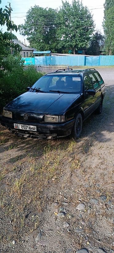 Volkswagen Passat Variant: 1989 г., 1.8 л, Механика, Бензин, Универсал
