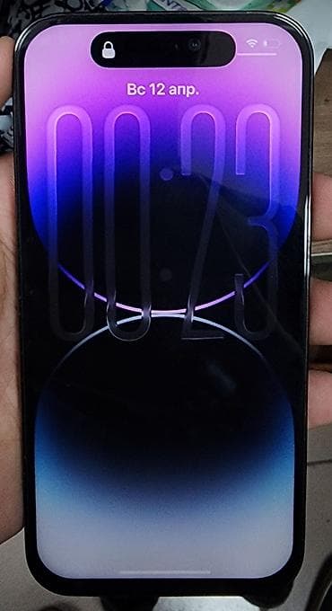 пл: IPhone 14 Pro, Б/у, 256 ГБ, Черный, 82 % — 2