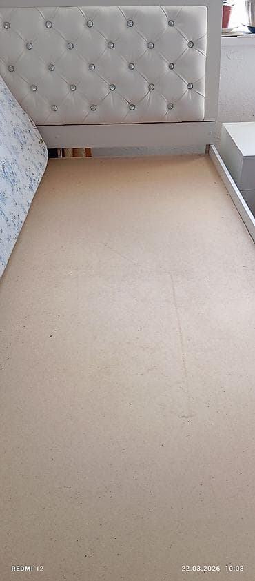 мебел кроват: Кровать двуспальная с мягким изголовьем + матрас. - Размер спального — 4