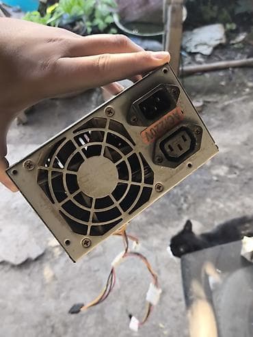 sas hdd: Набор комплектующих для ПК, разнородные позиции. Состав по фото: - — 10