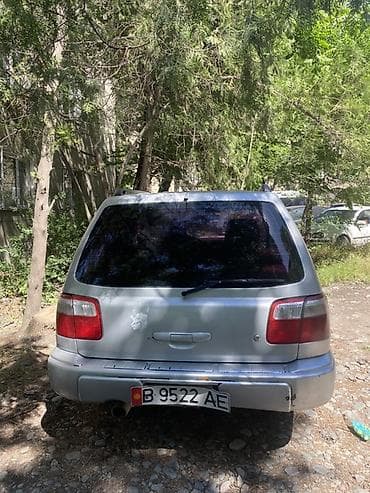 outback br: Subaru Forester: 2001 г., 2 л, Автомат, Бензин, Кроссовер — 2
