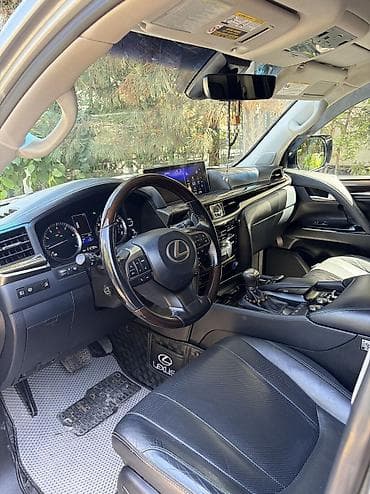 Продажа авто: Lexus LX: 2017 г., 5.7 л, Автомат, Газ, Внедорожник — 9