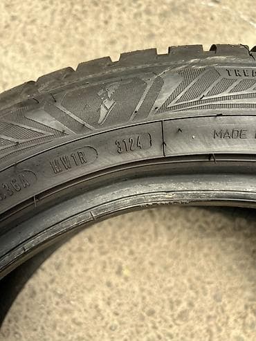 шины 21550 r17: Комплект из 4 шин Goodyear. - Модель: Goodyear (надпись на боковине) — 7
