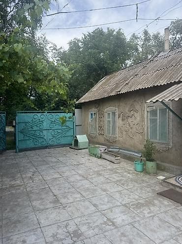 ларь: Продаю дом село Чалдовар участок 22 сотки на участке имеется  — 10