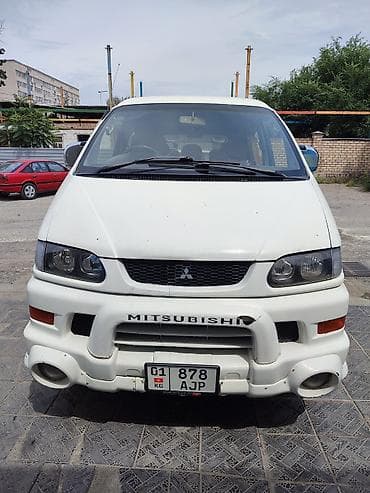 Mitsubishi Space Gear: 2004 г., 3 л, Автомат, Бензин, Минивэн