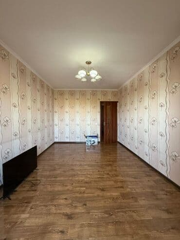 дом в токмаке: 2 бөлмө, 48 кв. м, Жеке план, 3 кабат, Косметикалык ремонт — 4