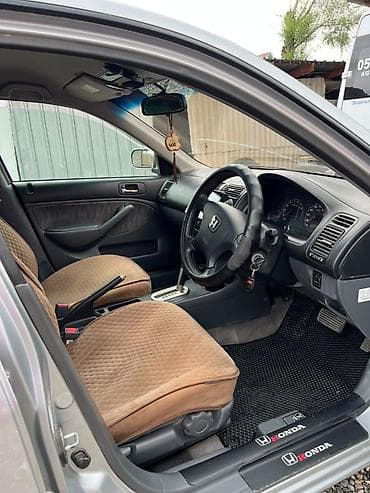 Унаа: Honda Civic: 2003 г., 1.5 л, Вариатор, Бензин, Седан — 6