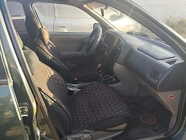 Nissan Primera: 2001 г., Ручные, Седан