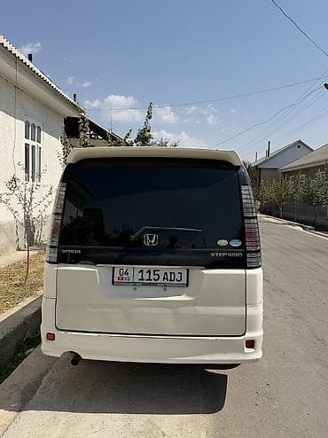 285 30 20: Honda Stepwgn: 2003 г., 2 л, Автомат, Бензин, Минивэн — 5