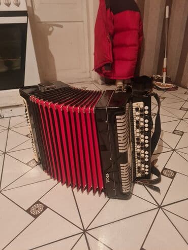 гитары акустика: Баян Тула - Кнопочный баян «Тула», классическая черная дека с — 1