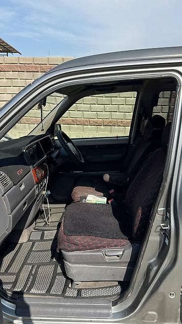 сиденья передние: Honda Stepwgn: 2000 г., 2 л, Автомат, Бензин, Минивэн — 4