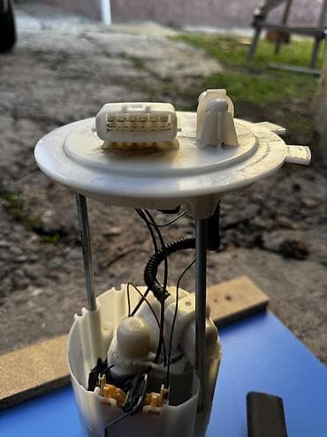 Топливный бак Nissan 2018 г., Б/у, Оригинал, США