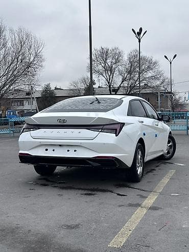 audu a4: Hyundai Avante: 2020 г., 1.6 л, Автомат, Бензин, Седан — 2