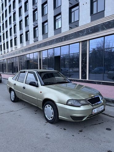 авт: Daewoo Nexia: 2008 г., 1.5 л, Механика, Бензин, Седан — 4