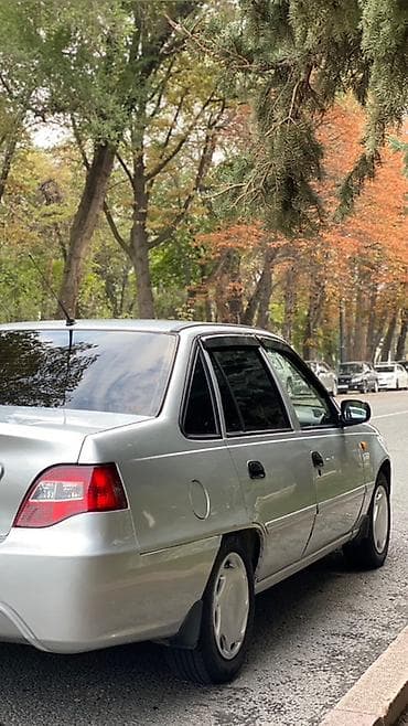 мега авто: Daewoo Nexia: 2010 г., 1.6 л, Механика, Бензин, Седан — 6