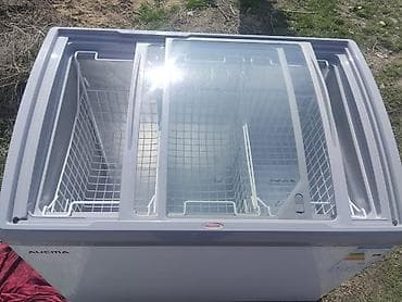 Морозильный ларь-витрина AUCMA с раздвижными стеклянными крышками -