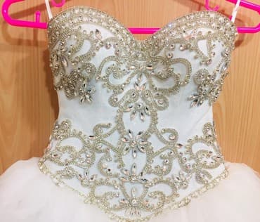 свадебное платье без кольца: Новое свадебное платье с фатой и нижней юбкой с кольцами. Идеально — 2