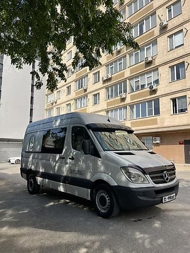 бампер ош: Mercedes-Benz Спринтер: 2009 г., 2.7 л, Механика, Дизель, Фургон — 2