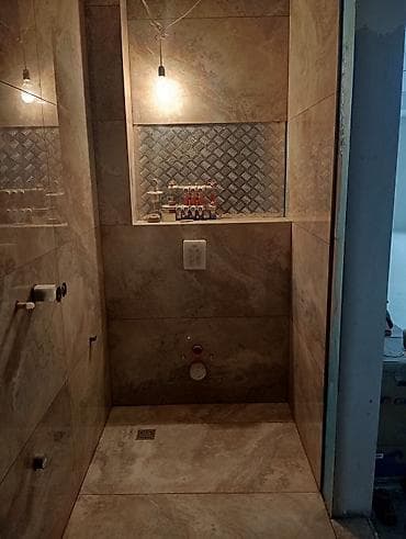 Укладка плитки: Укладка плитки на стену, Укладка плитки в ванной | Мраморная плитка, Керамическая плитка, Керамогранитая плитка | Горизонтальная укладка, Вертикальная укладка, Диагональная укладка Больше 6 лет опыта — 4