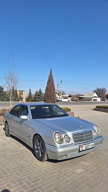 Mercedes-Benz E-Class: 1998 г., 3.2 л, Автомат, Бензин, Седан