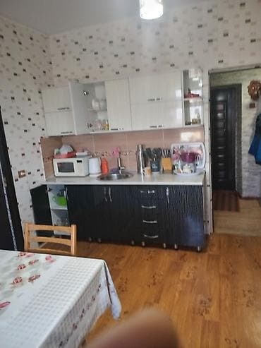 3 room flat: 2 комнаты, 56 м², 3 этаж, Косметический ремонт — 8