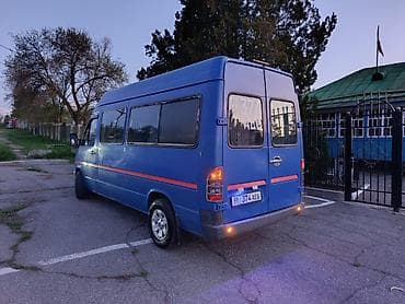 124 е220: Автобус, Mercedes-Benz, 2001 г., 2.2 л, до 15 мест — 5