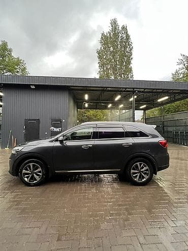 Продажа авто: Kia Sorento: 2018 г., Автомат, Кроссовер — 4