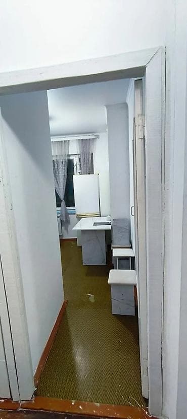 Квартиры: 2 комнаты, 50 м², 105 серия, 4 этаж, Старый ремонт — 9