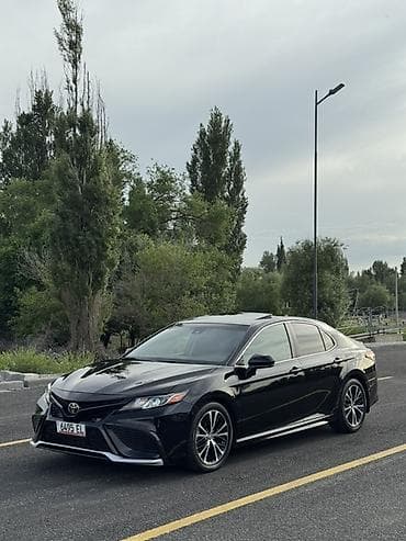 tesla y: Toyota Camry: 2019 г., Автомат, Бензин, Седан — 10
