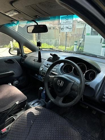 honda fit2: Honda Fit: 2003 г., 1.3 л, Вариатор, Бензин, Хэтчбэк — 6