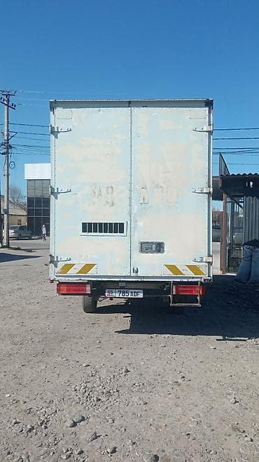 step vagon: Продажа Mercedes (будка) - Тип кузова: изотермический/закрытый — 9