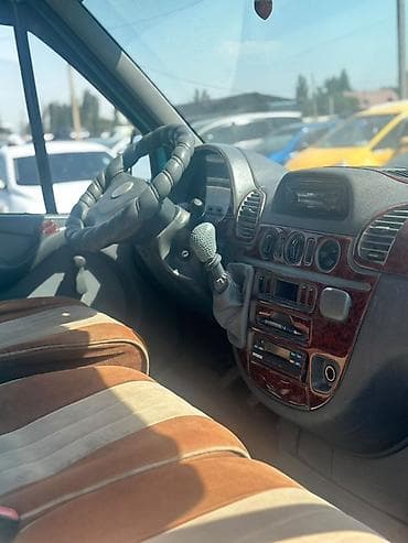 короткий спринтер: Mercedes-Benz Спринтер: 2003 г., 2.2 л, Минивэн — 9