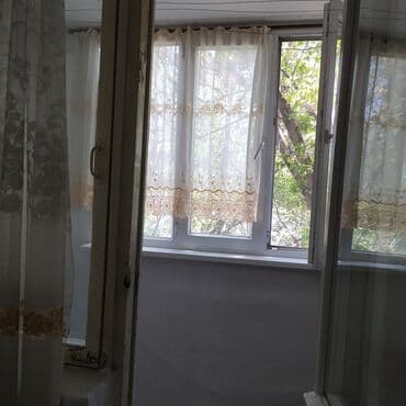 1 комнатная квартира в центре: 1 комната, Без подселения, С мебелью полностью — 8