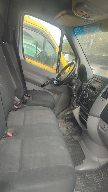 спринтер низкий крыша: Mercedes-Benz Sprinter (короткая база, /высокая крыша), белый фургон — 4