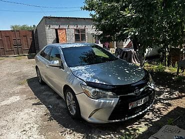 byd e2 2023: Toyota Camry: 2017 г., 2.5 л, Автомат, Гибрид, Седан — 2