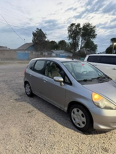 hoda fit: Honda Fit: 2006 г., 1.4 л, Механика, Бензин, Хэтчбэк — 2