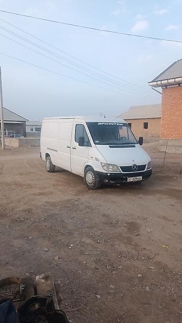 спринтер салон: Легкий грузовик, Mercedes-Benz — 4