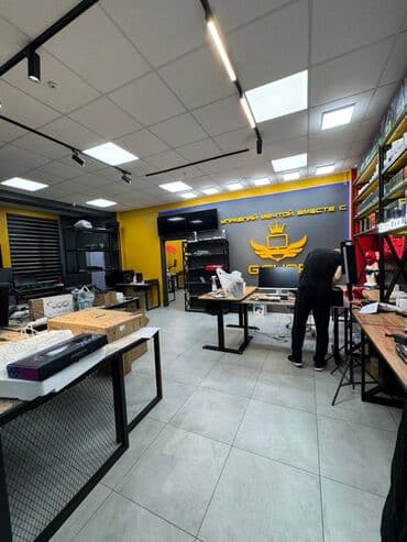 снять дом на панораме: Ижарага берем Офистик, 100 кв. м, Турак комплексинде, Тоолор көрүнүп турат, 1-катар, Жабдуулары менен — 3