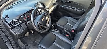 mitsubishi autlander: Chevrolet Spark: 2019 г., 1 л, Автомат, Бензин, Хэтчбэк — 3