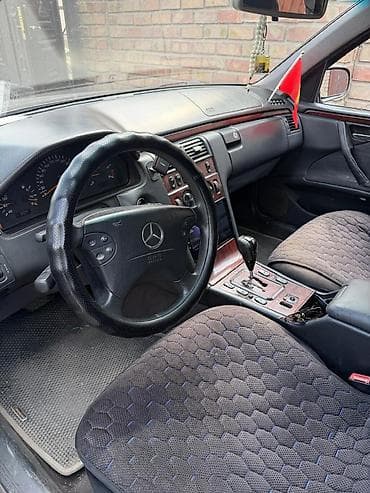 byd e5: Mercedes-Benz E-Class: 2002 г., 2.2 л, Автомат, Дизель, Седан — 5
